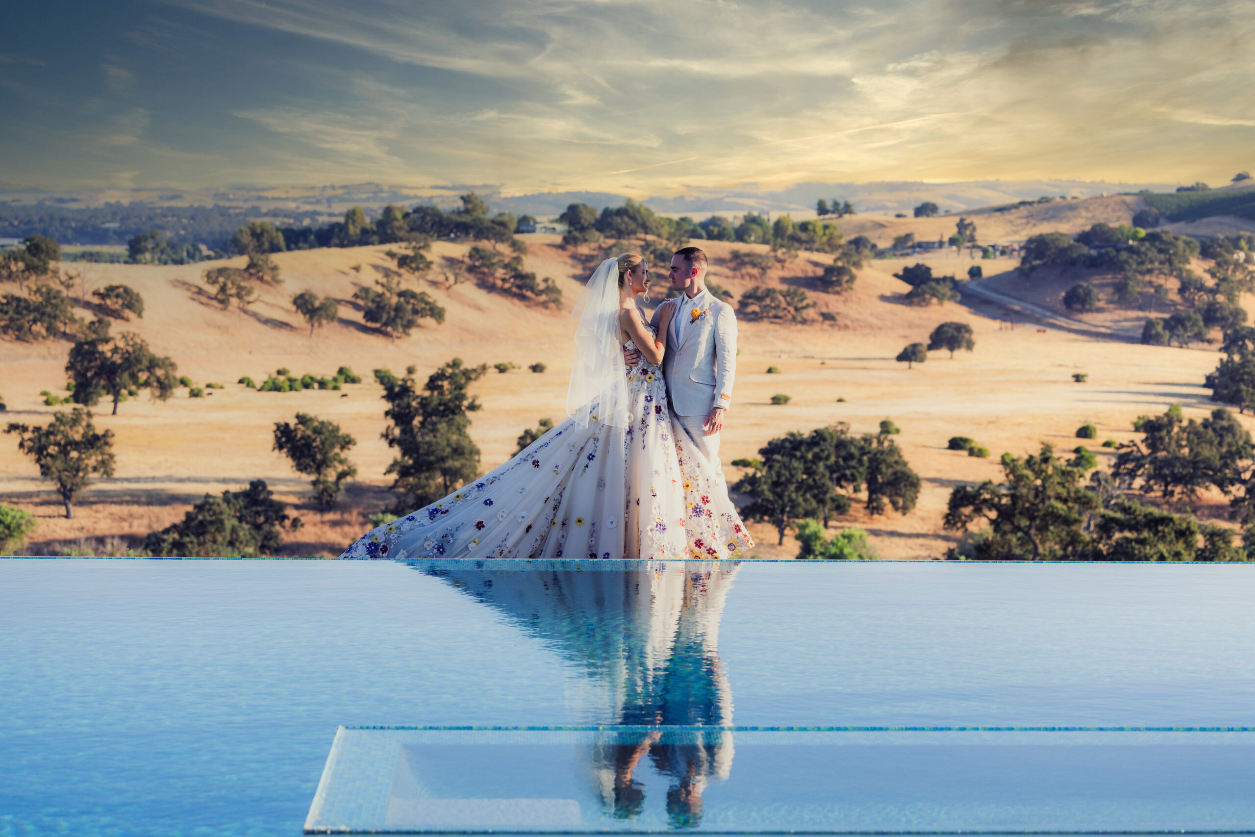 Couple at a Paso Robles wedding venue